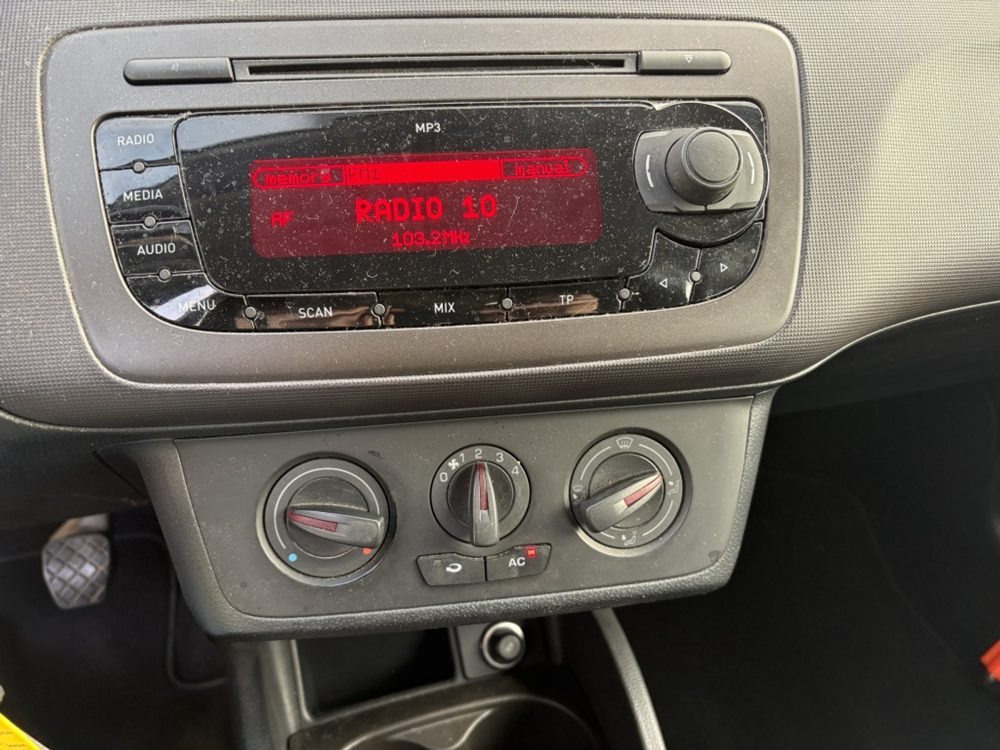 Foto van Seat Ibiza ST