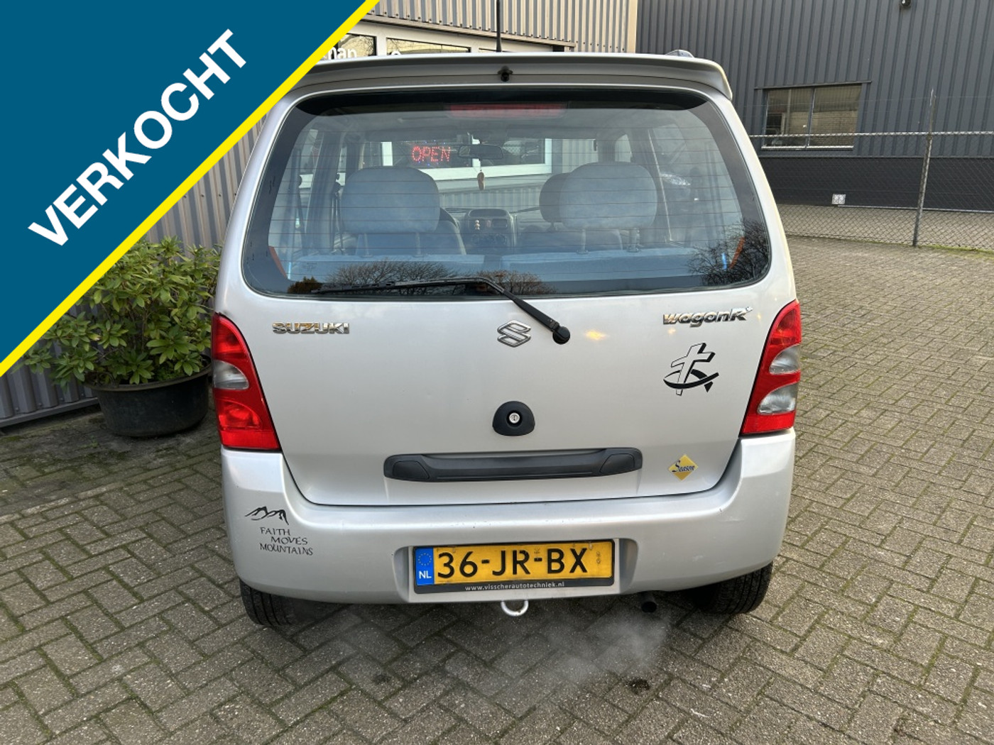 Foto van Suzuki Wagon R