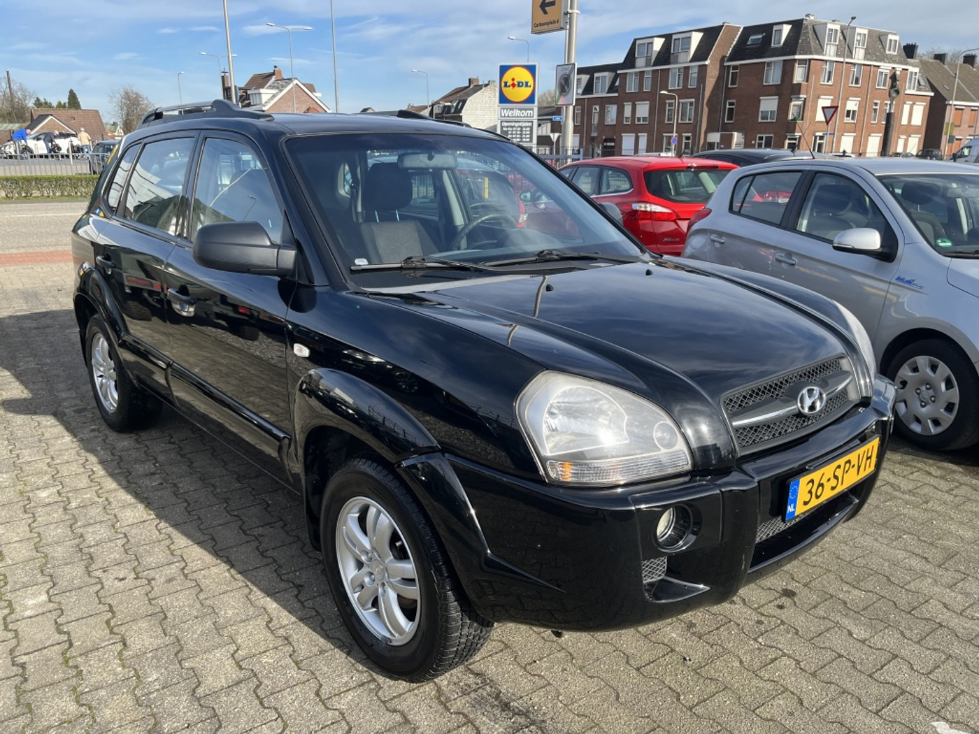 Hyundai Tucson NIEUWE APK ! *** 150 DKM 2006 - voorkant