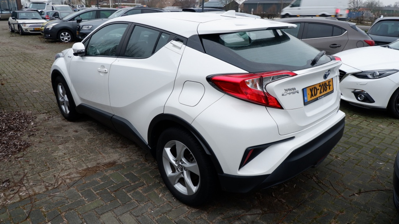 Foto van Toyota Toyota C-hr