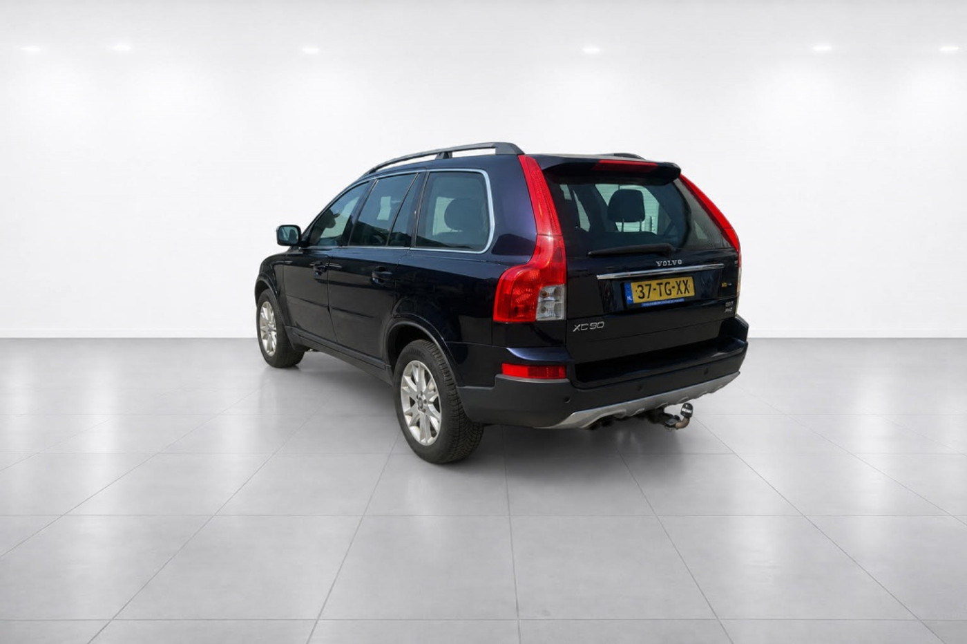 Volvo Xc90 2.5 T Nieuwe apk, d-riem, Nap, onderhouden 2006 - voorkant