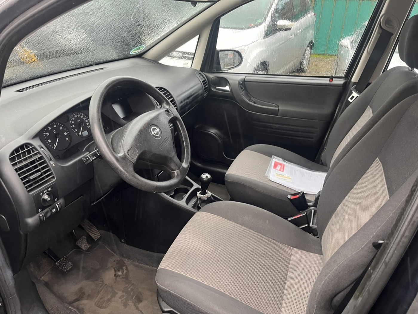 Foto van Opel Zafira-a