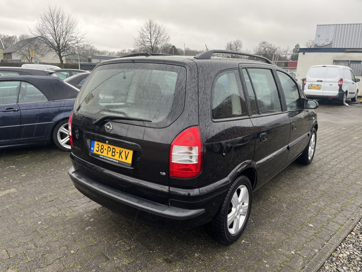 Foto van Opel Zafira-a