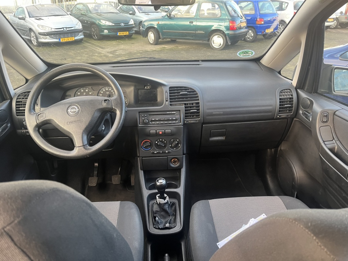 Foto van Opel Zafira-a