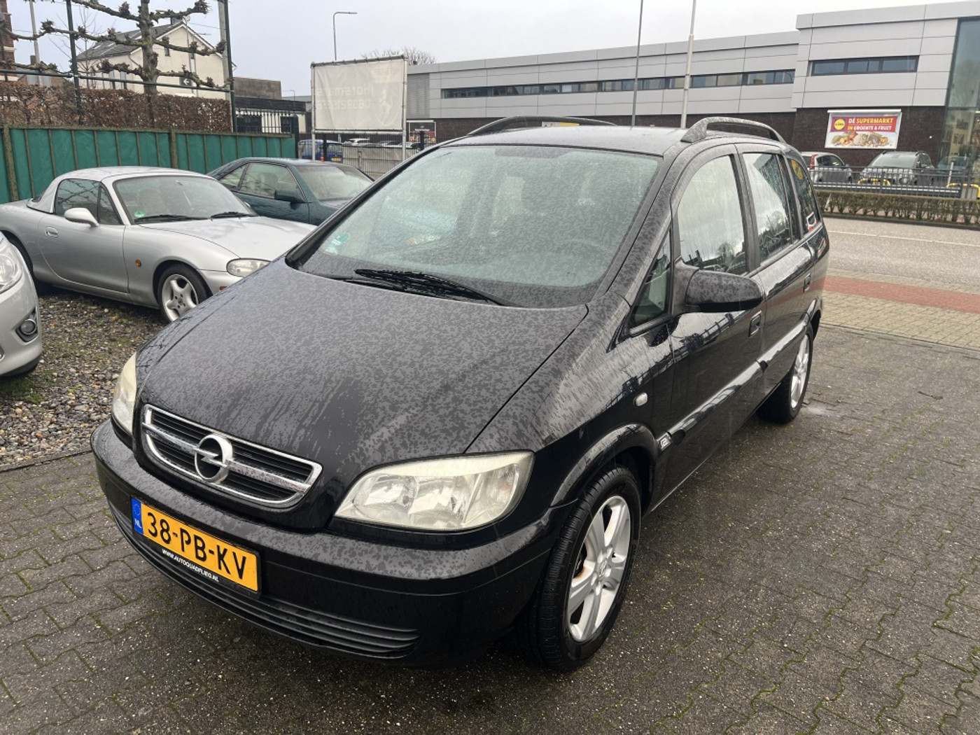 Foto van Opel Zafira-a