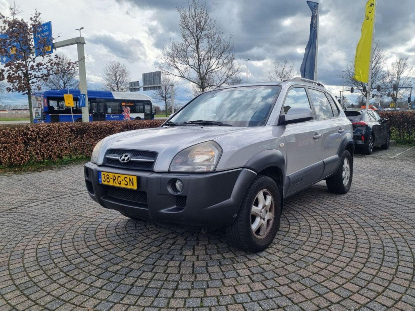 Hyundai Tucson 2.0i Dynamic 2005 - voorkant