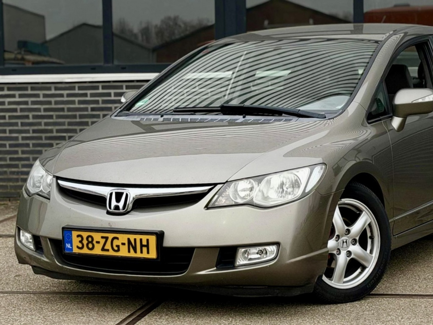Foto van Honda Civic 4dr Hybrid