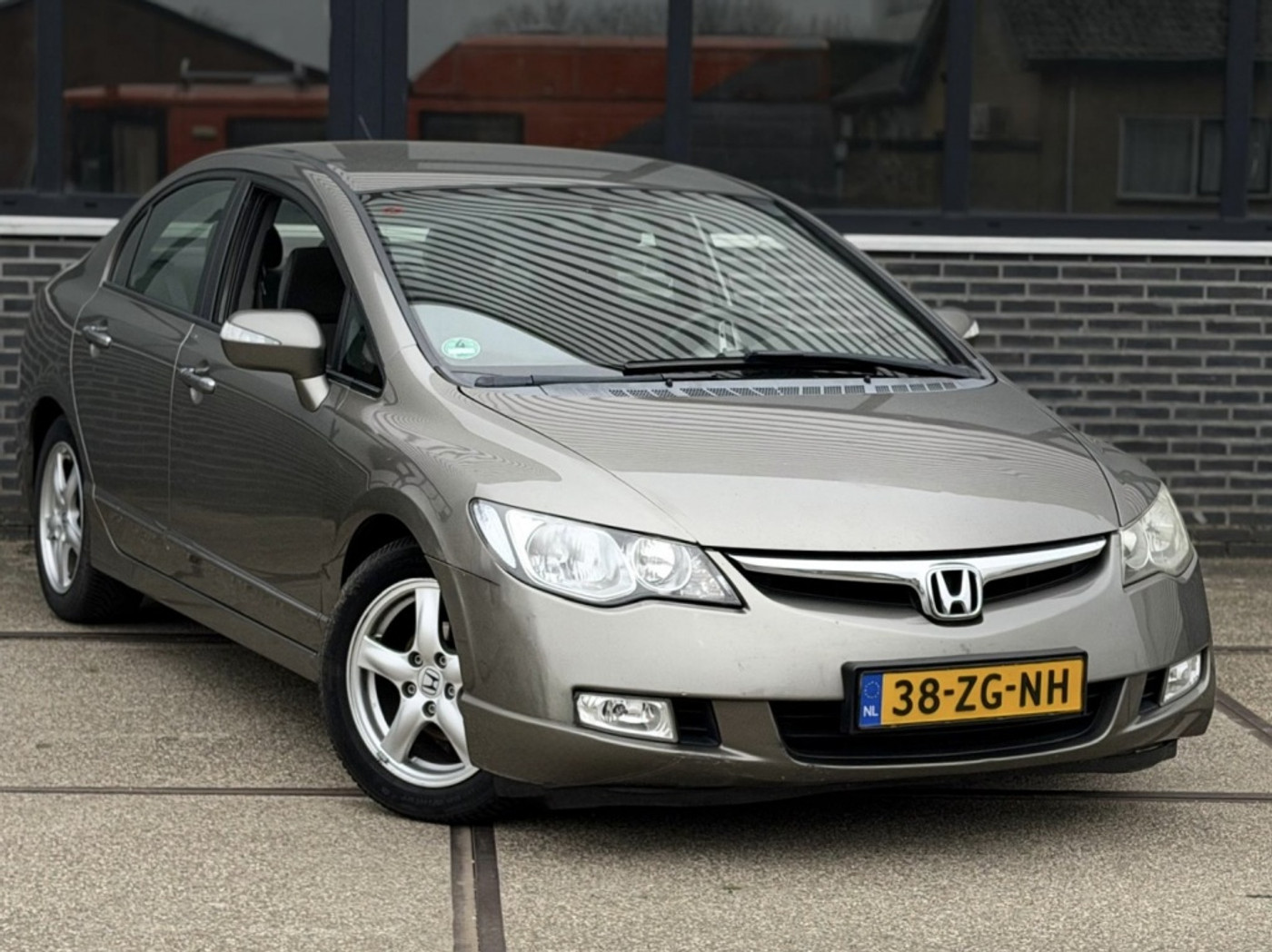 Foto van Honda Civic 4dr Hybrid