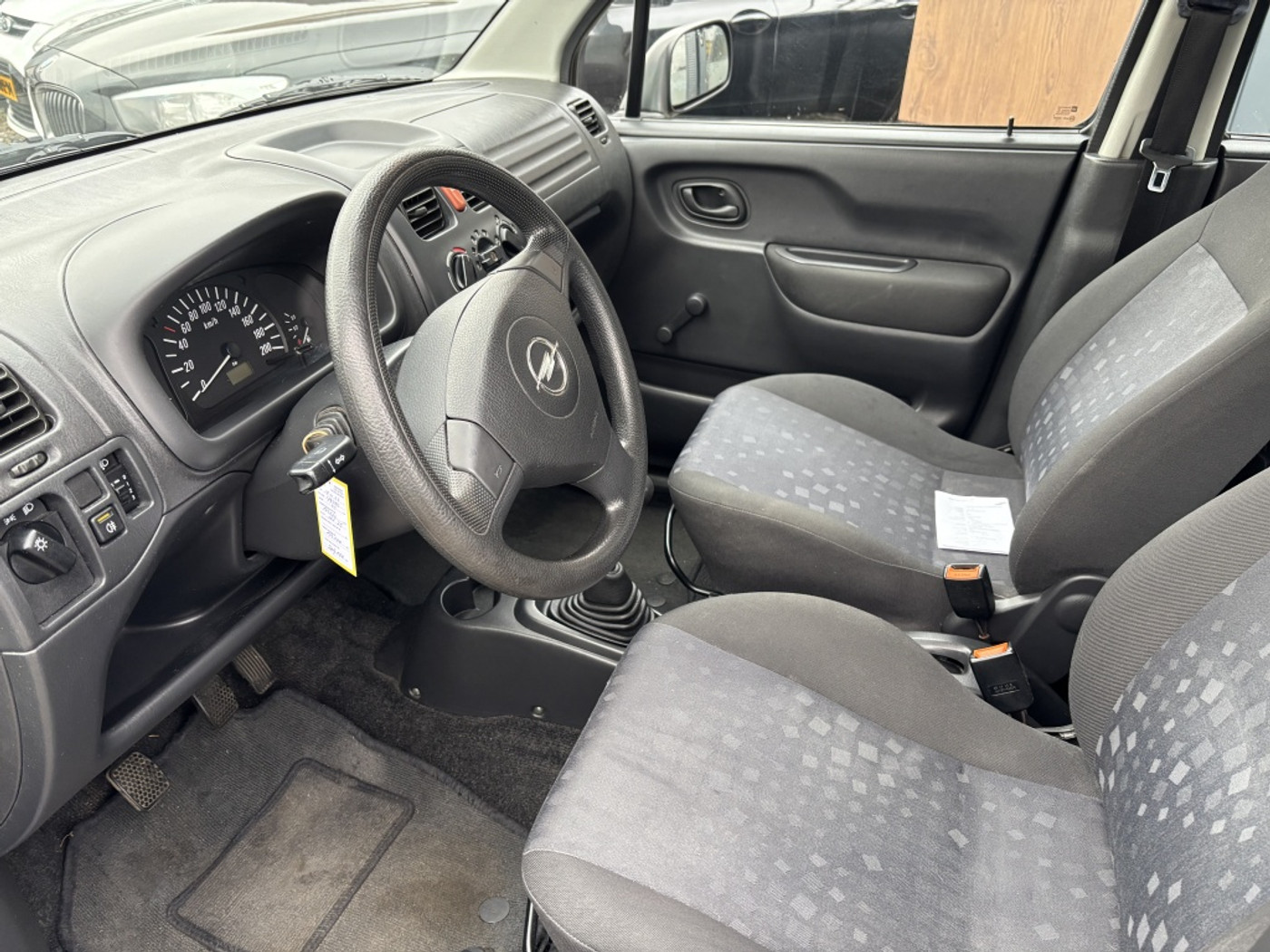 Foto van Opel Agila