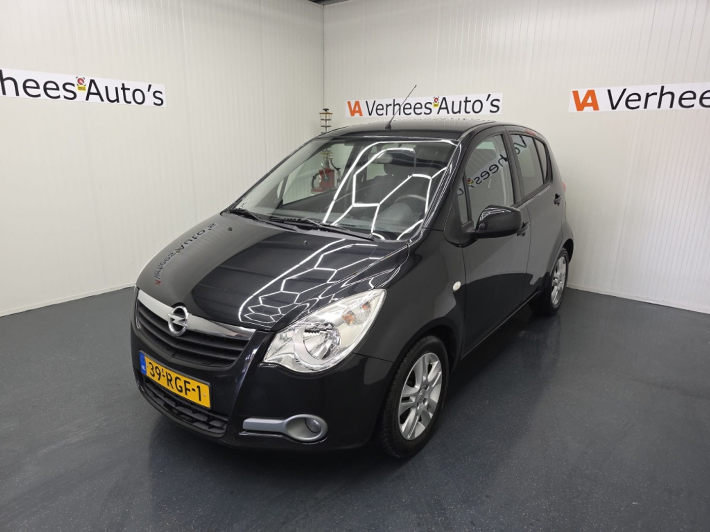 Foto van Opel Agila