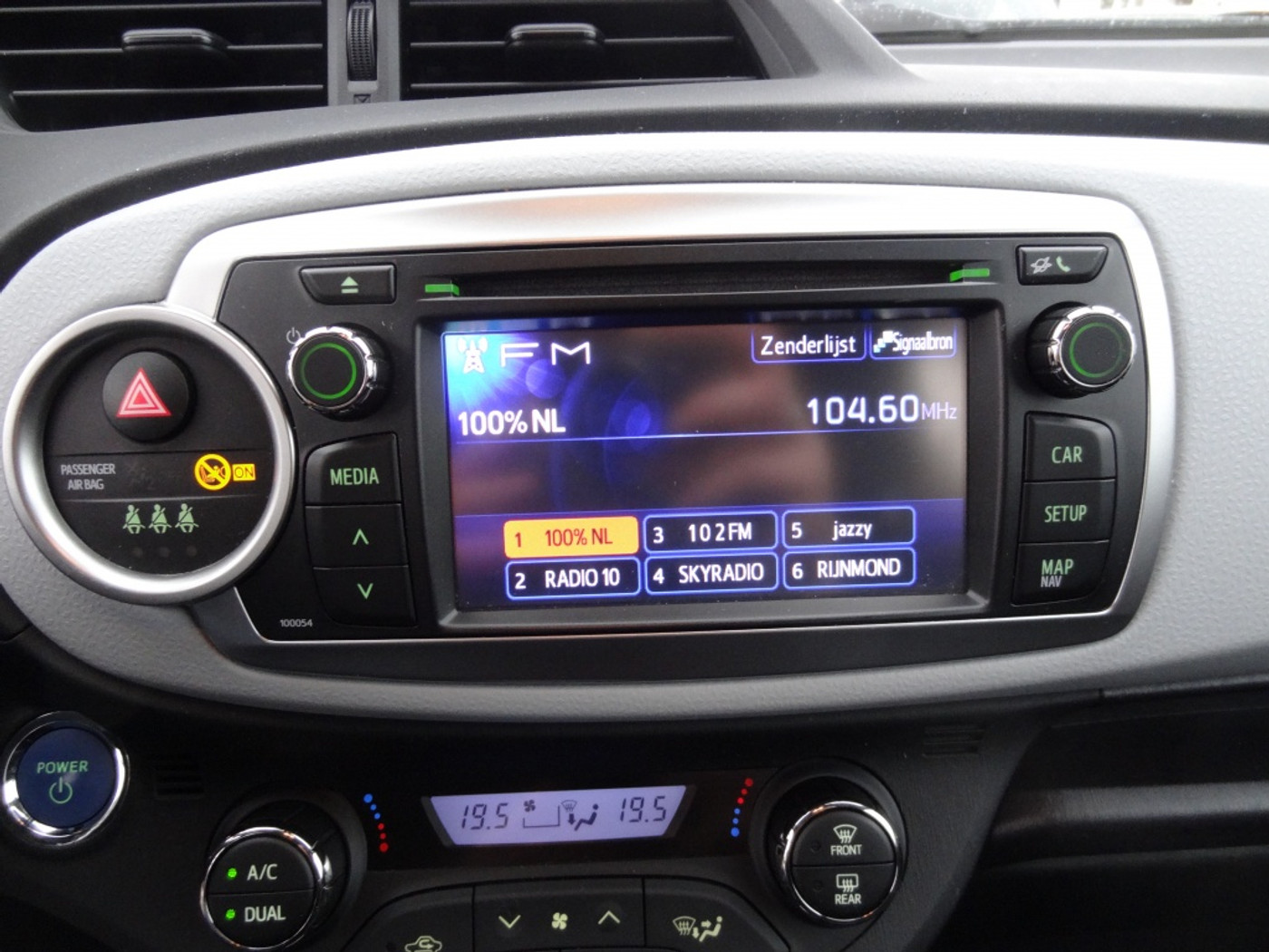 Foto van Toyota Toyota Yaris Hybrid