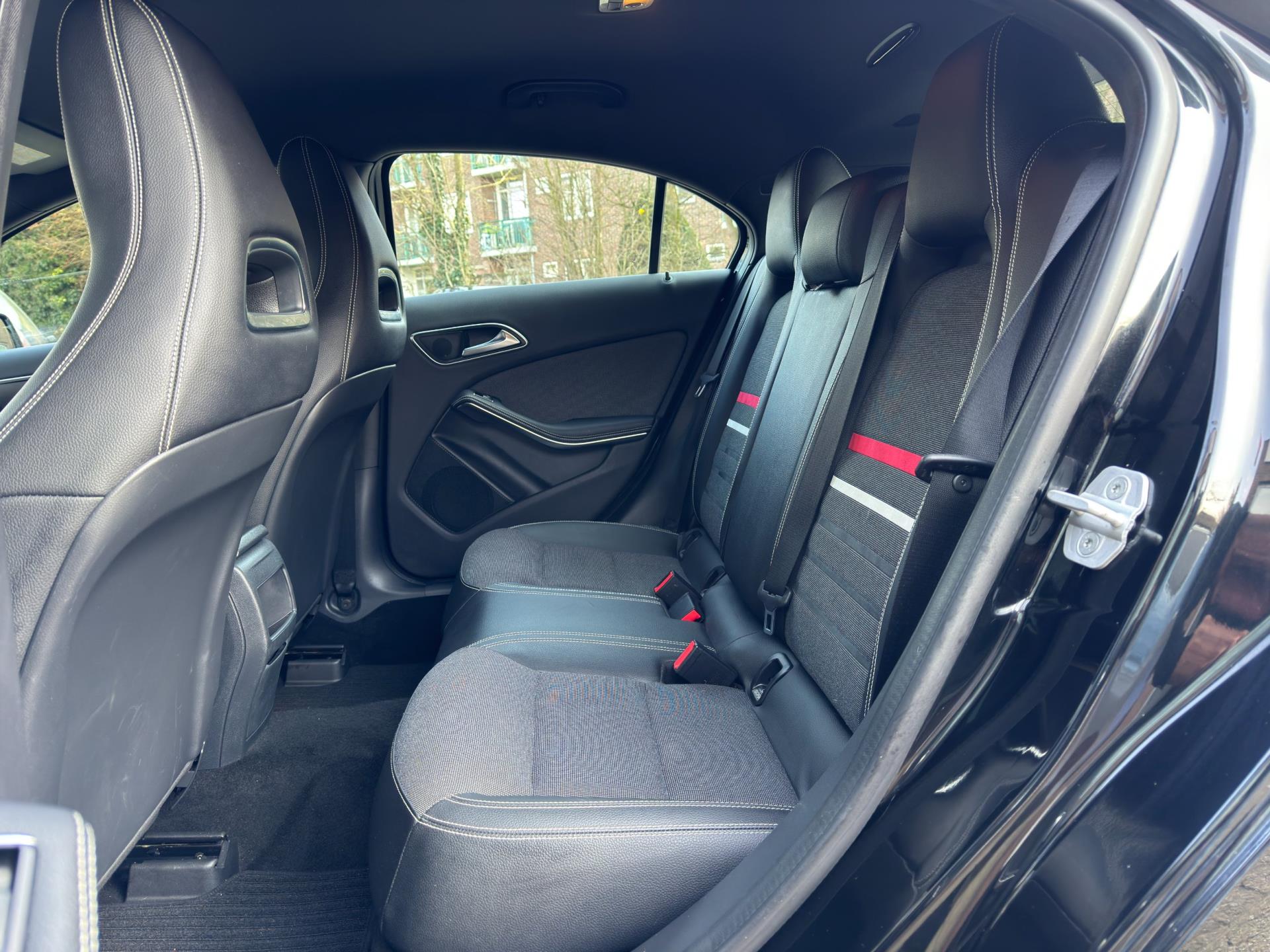 Foto van Mercedes-Benz A 180