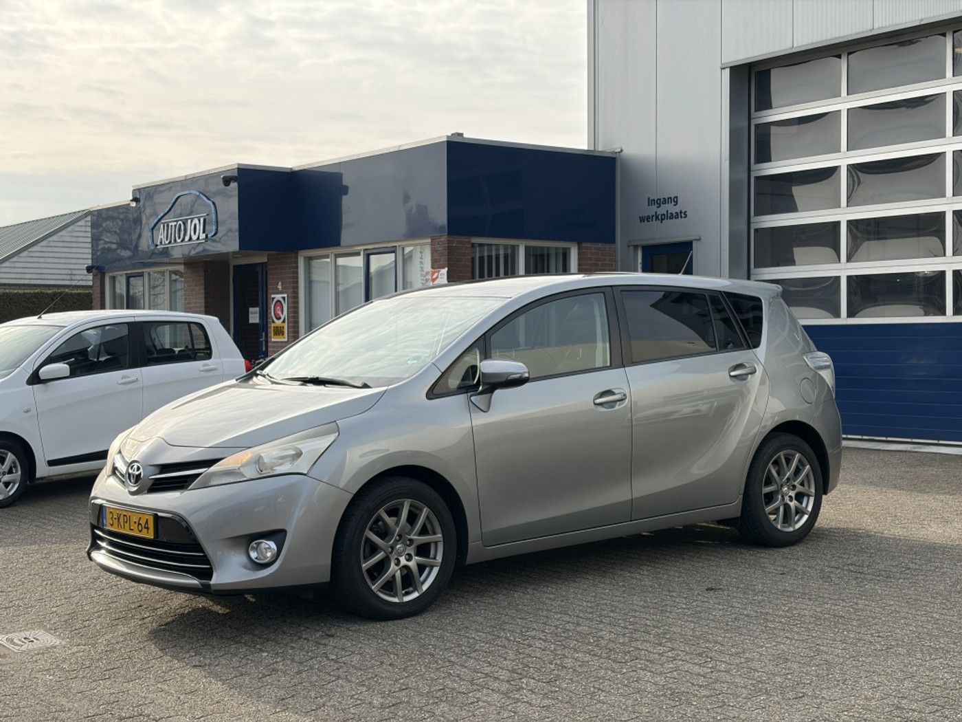 Toyota Toyota Verso 1.6 VVT-i Business|Panoramadak|trekhaak|Airco|RIJKLAARPRIJS 2013 - voorkant