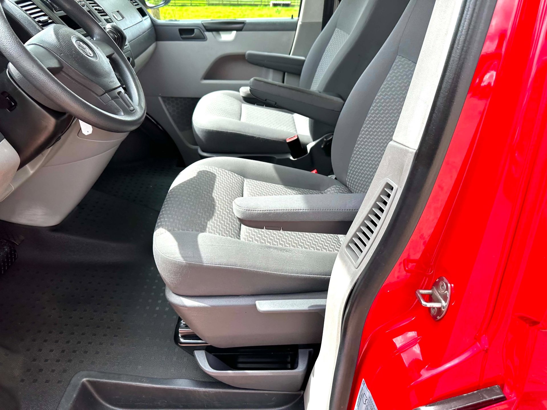 Foto van Volkswagen Transporter Kombi