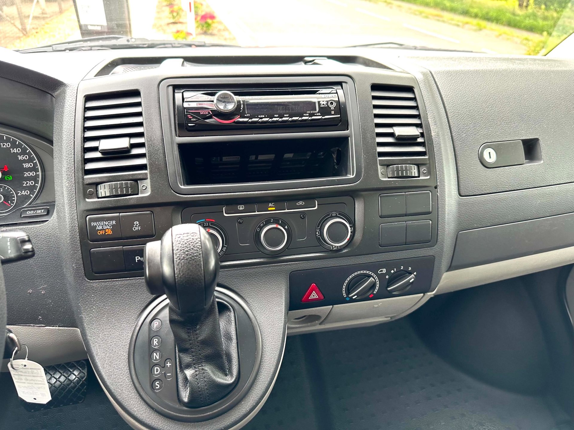 Foto van Volkswagen Transporter Kombi