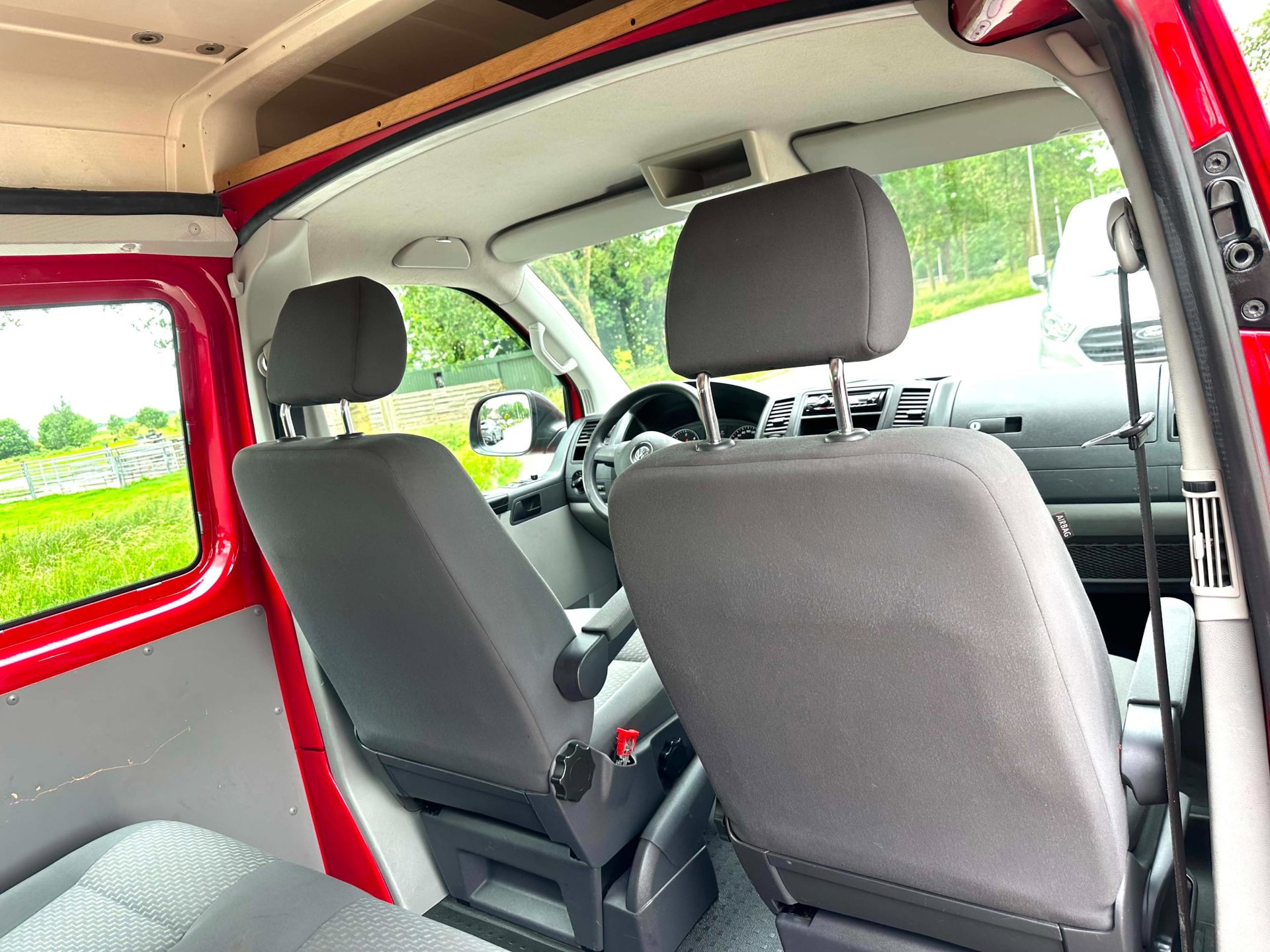 Foto van Volkswagen Transporter Kombi