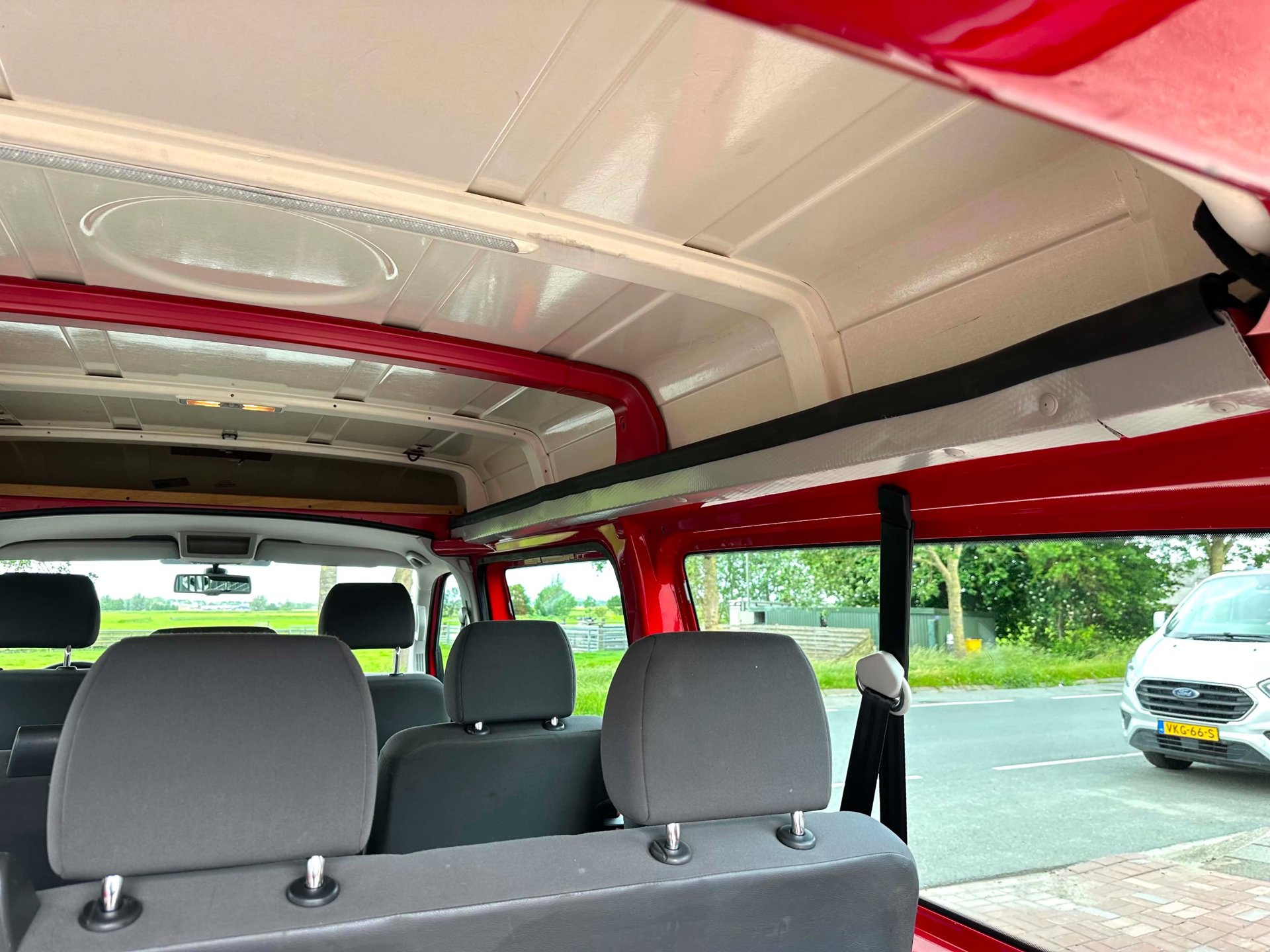 Foto van Volkswagen Transporter Kombi