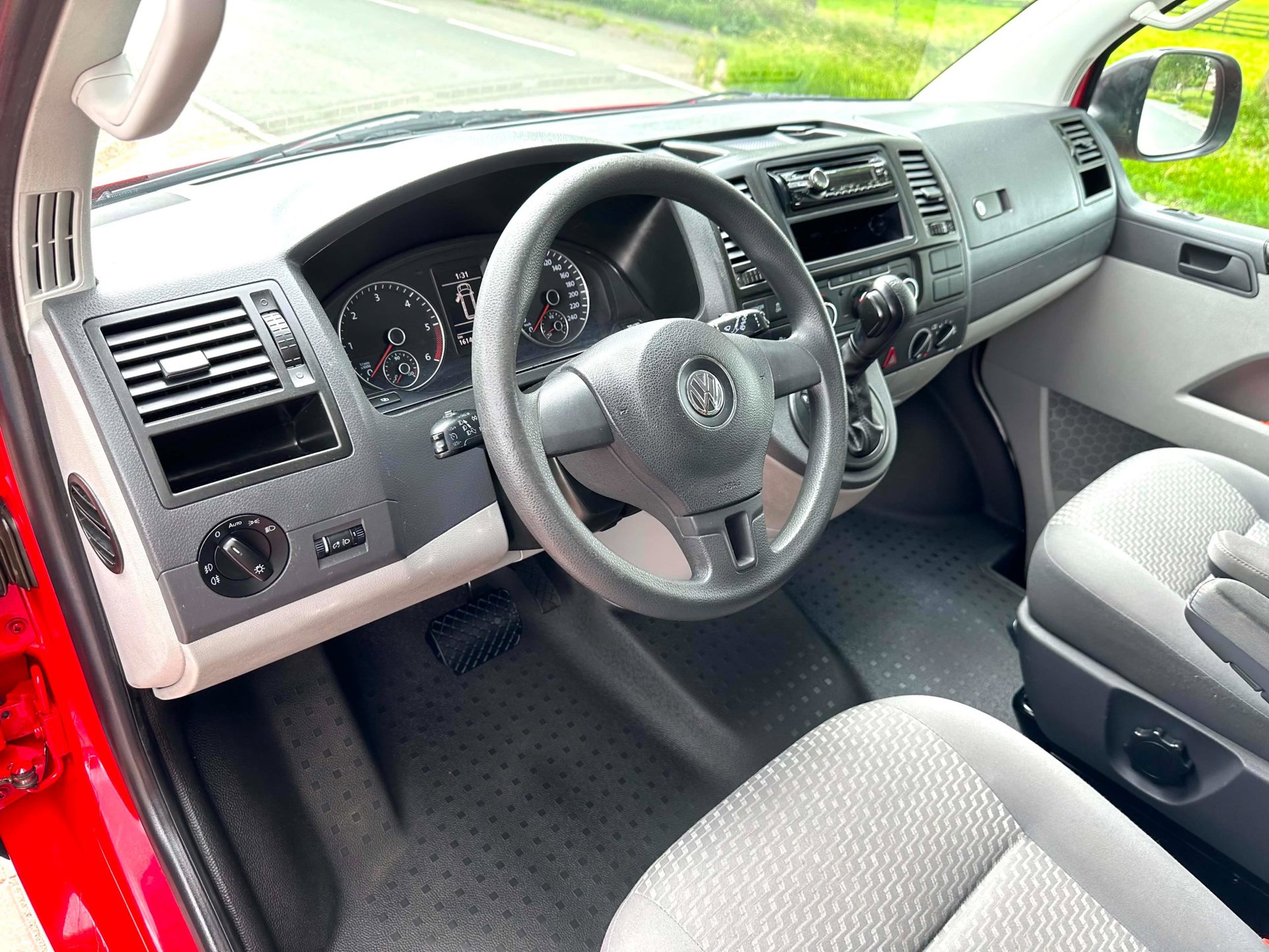 Foto van Volkswagen Transporter Kombi