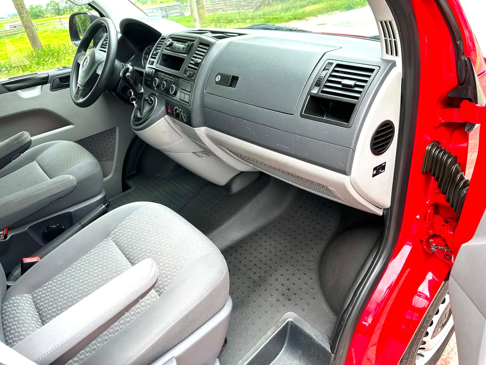 Foto van Volkswagen Transporter Kombi