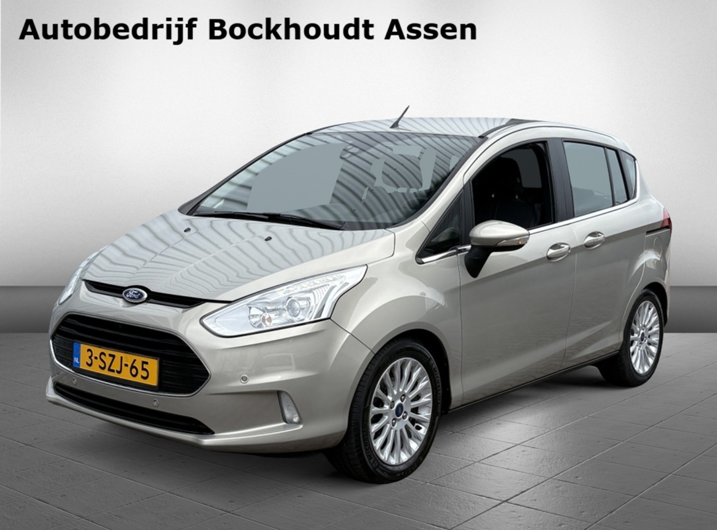 Ford B-max 1.0 EcoBoost 125PK Titanium | Voorruit verw. | Camera | Trekhaak 2014 - voorkant