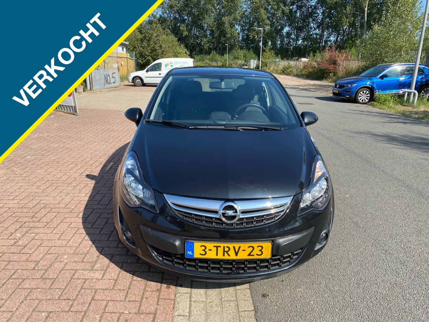Opel Corsa 1.4-16V Design Design Edition airco,leer 2014 - voorkant