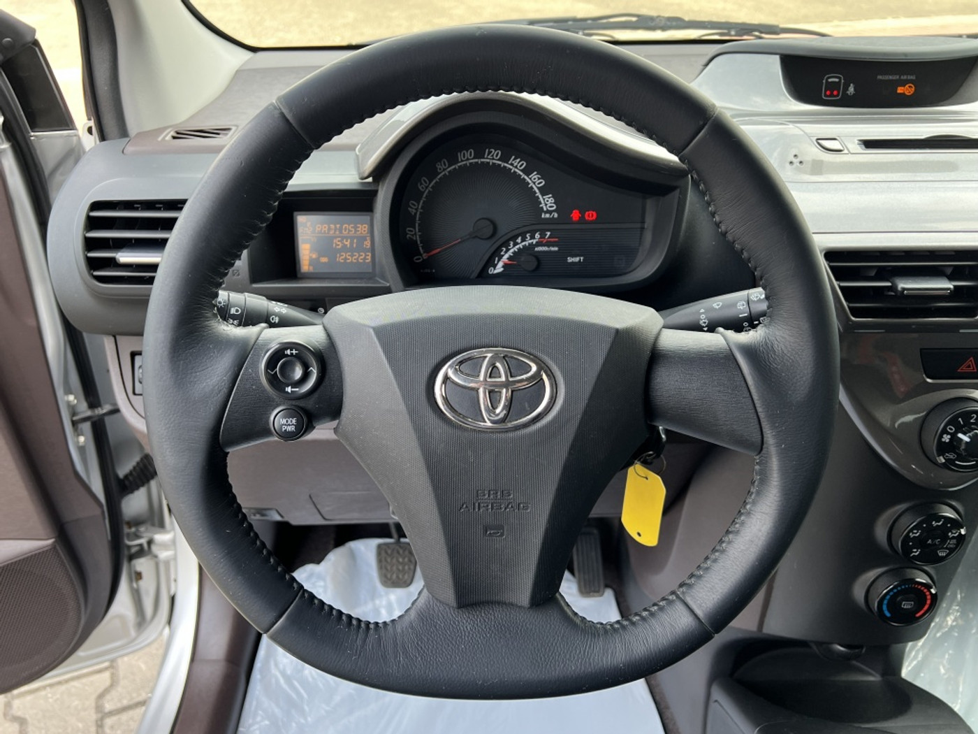 Foto van Toyota Toyota Iq
