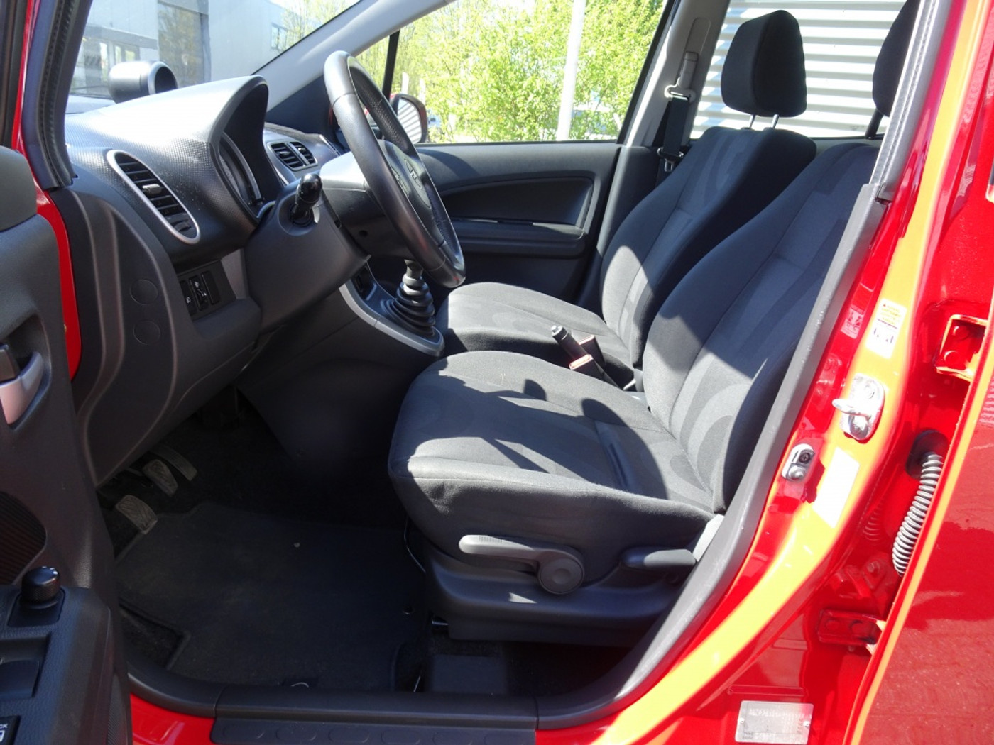 Foto van Opel Agila