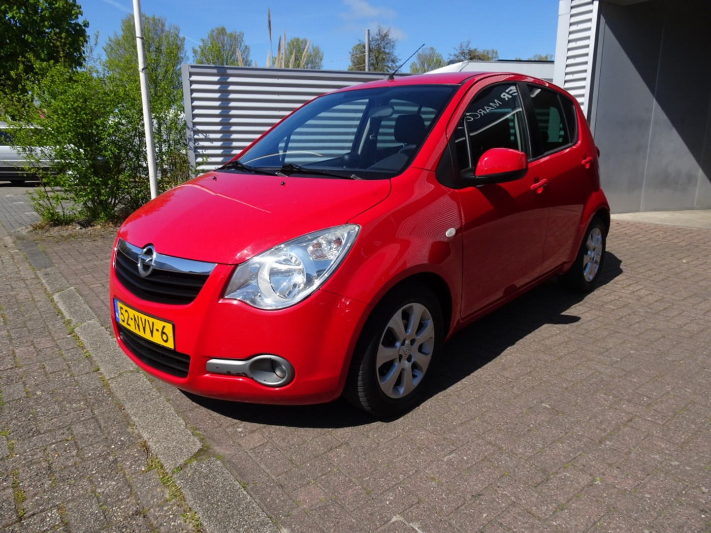 Opel Agila 1.2 Edition 2010 - voorkant