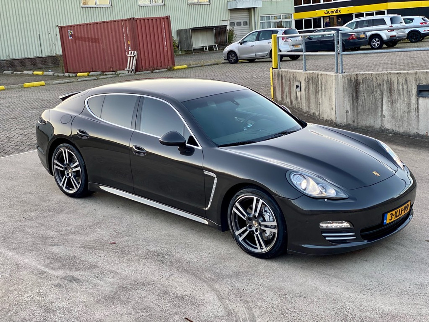 Foto van Porsche Panamera 4s