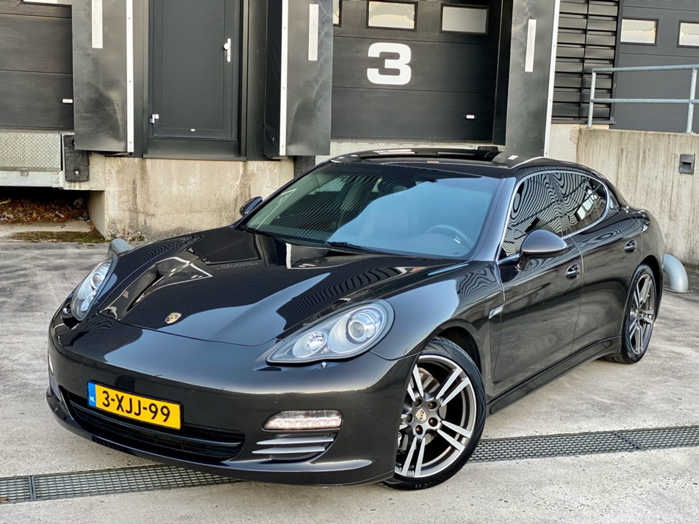Foto van Porsche Panamera 4s