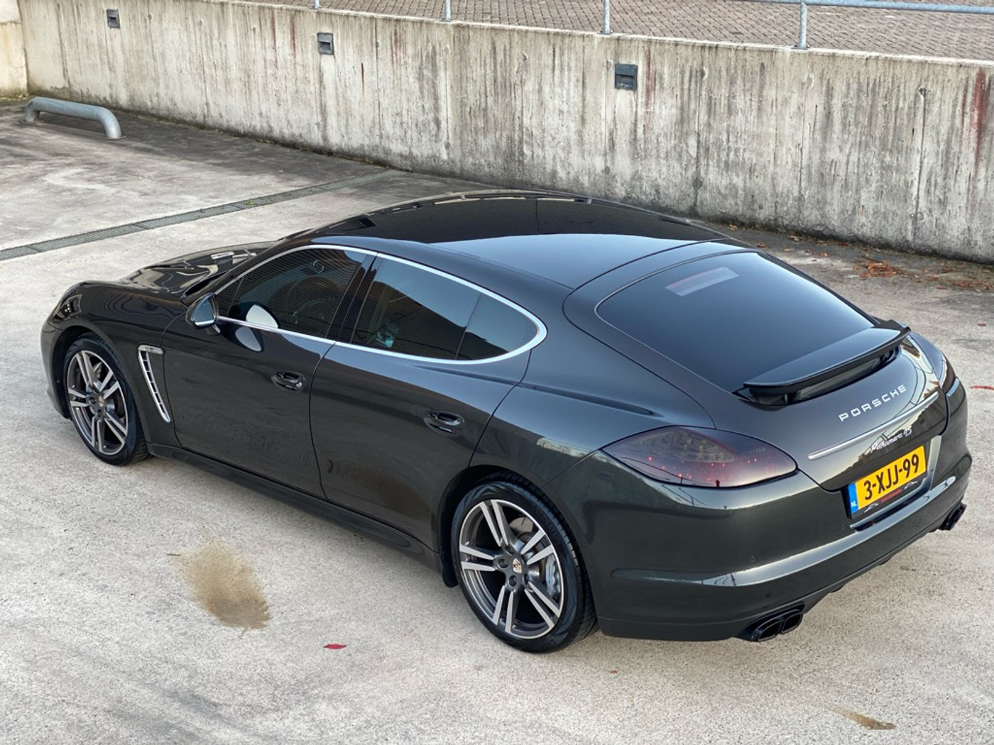 Foto van Porsche Panamera 4s