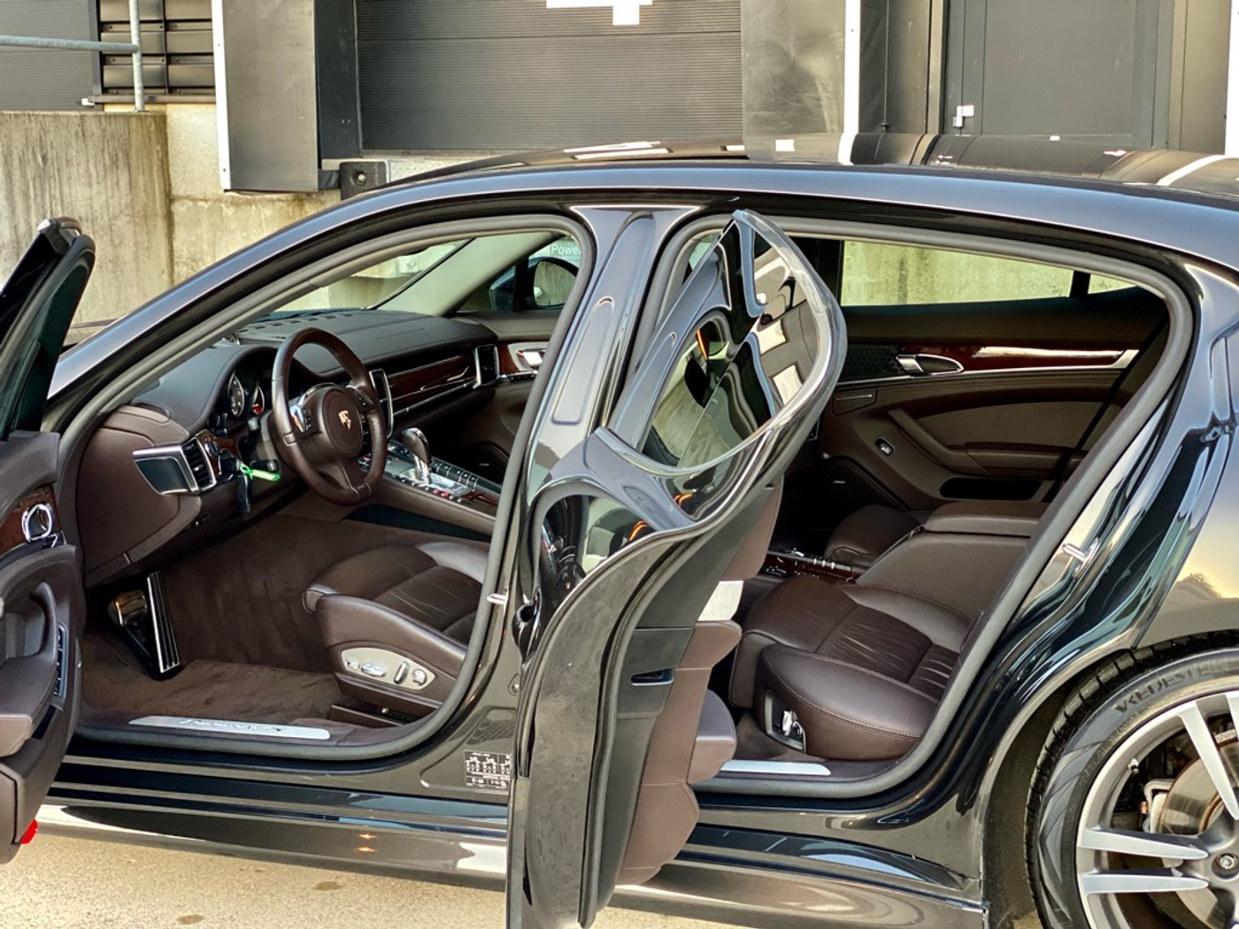 Foto van Porsche Panamera 4s