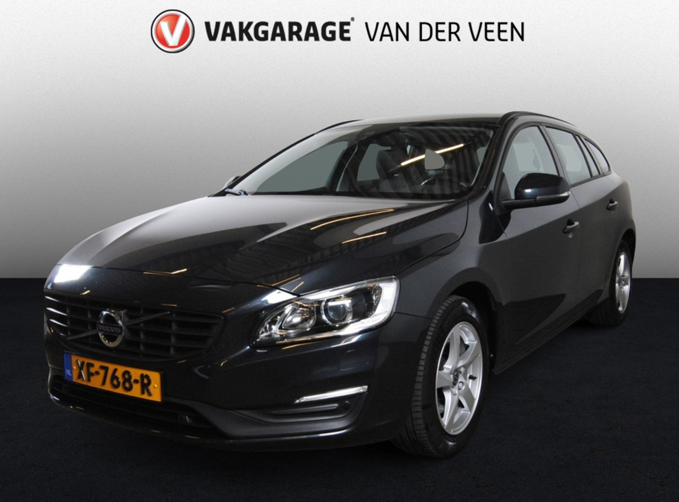 Volvo V60 1.5 T3 Summum | Standkachel | Automaat 2018 - voorkant