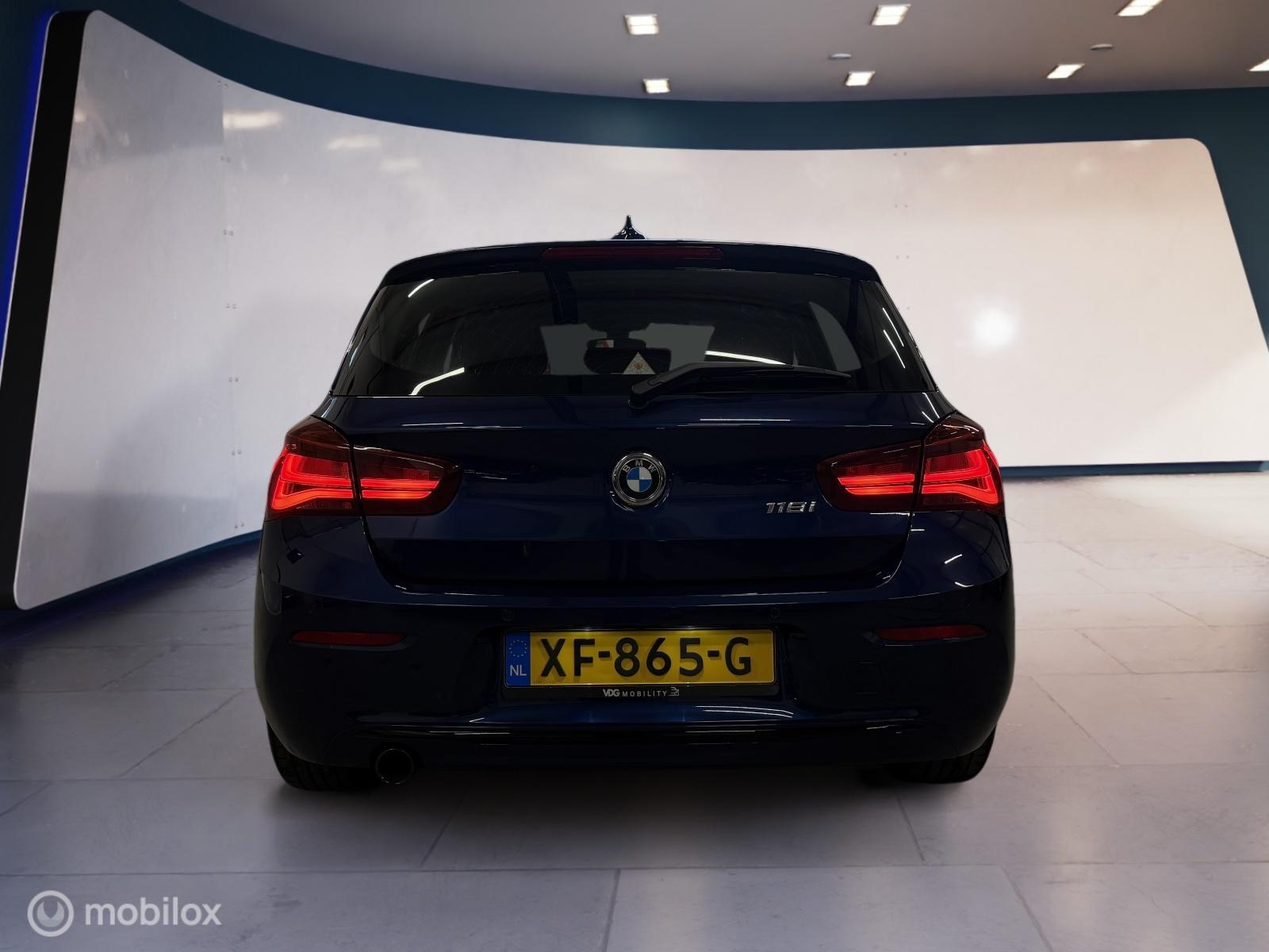 Foto van BMW 118i