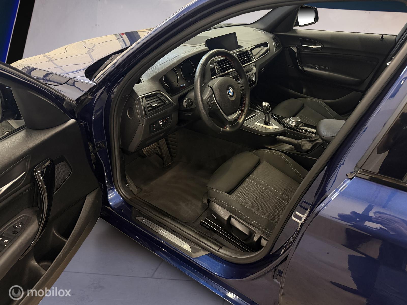 Foto van BMW 118i