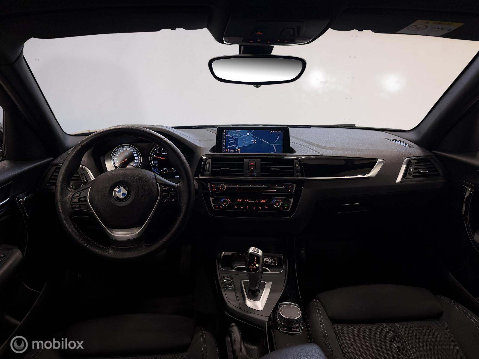 Foto van BMW 118i