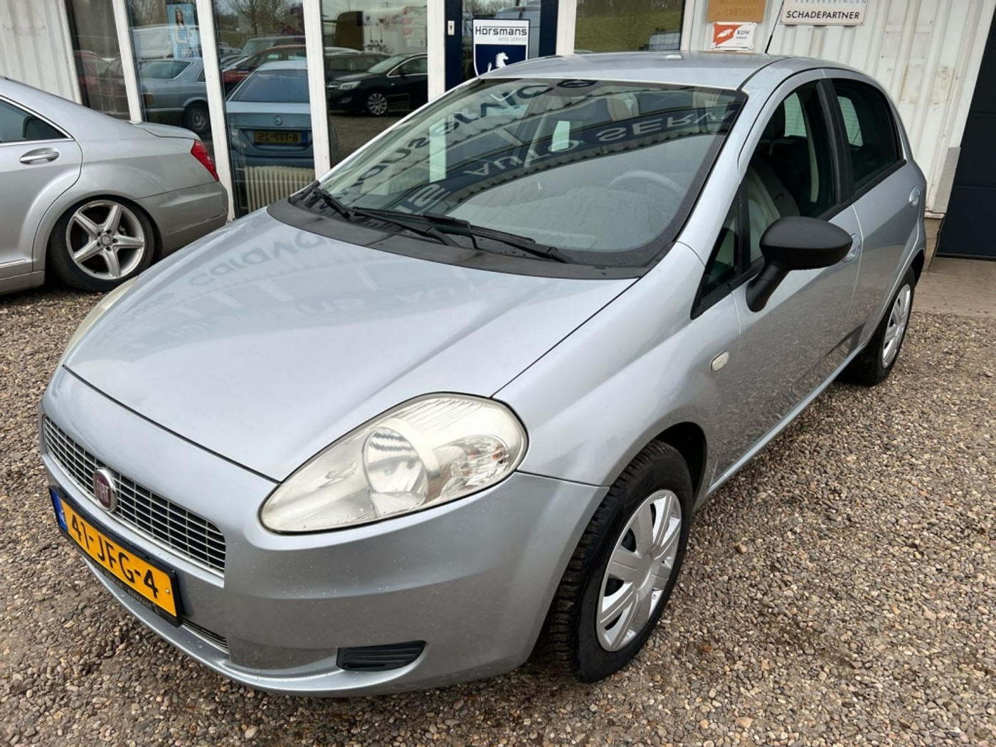 Fiat Fiat Punto verkocht! 2009 - voorkant