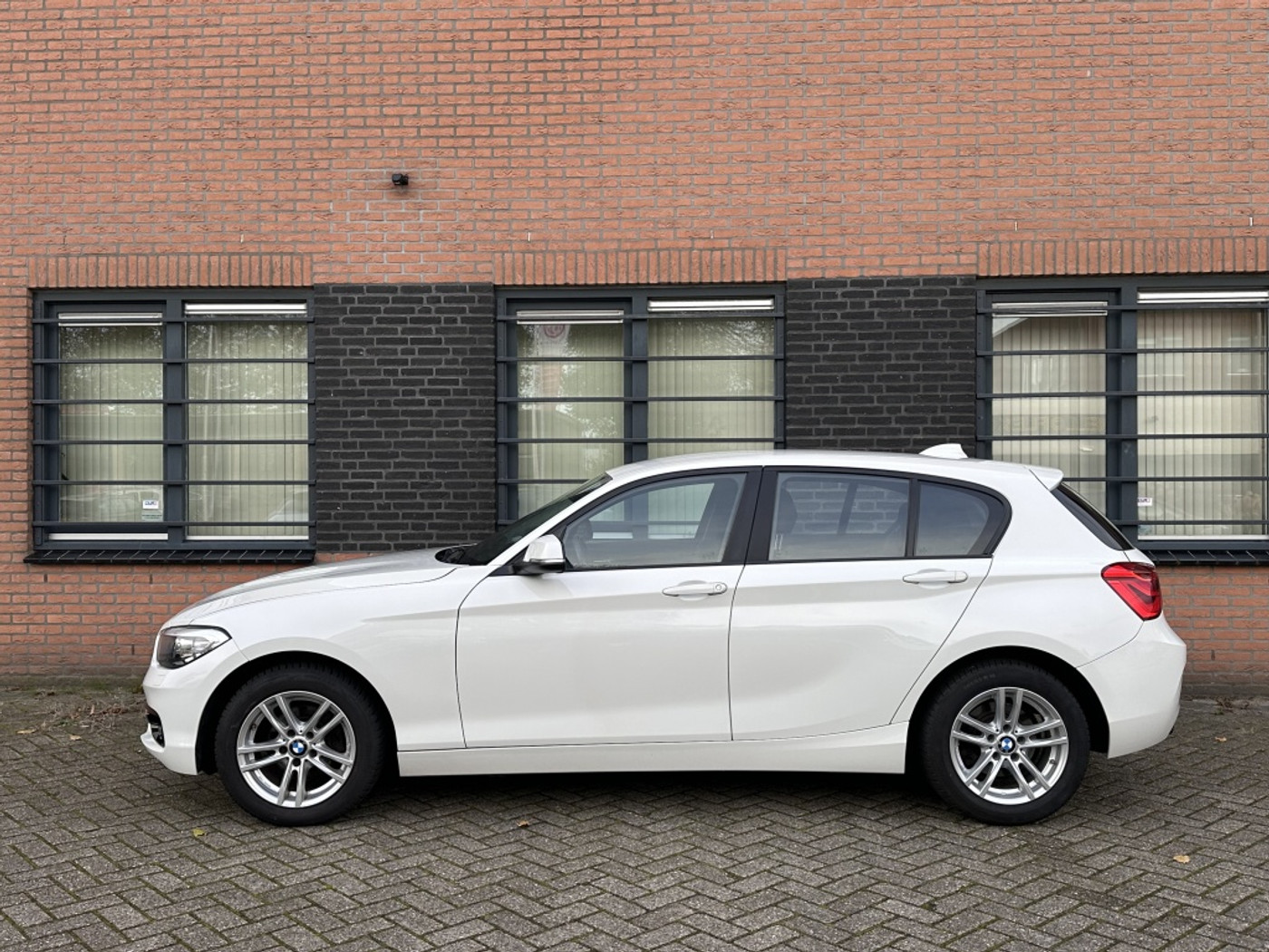 Foto van BMW 118i