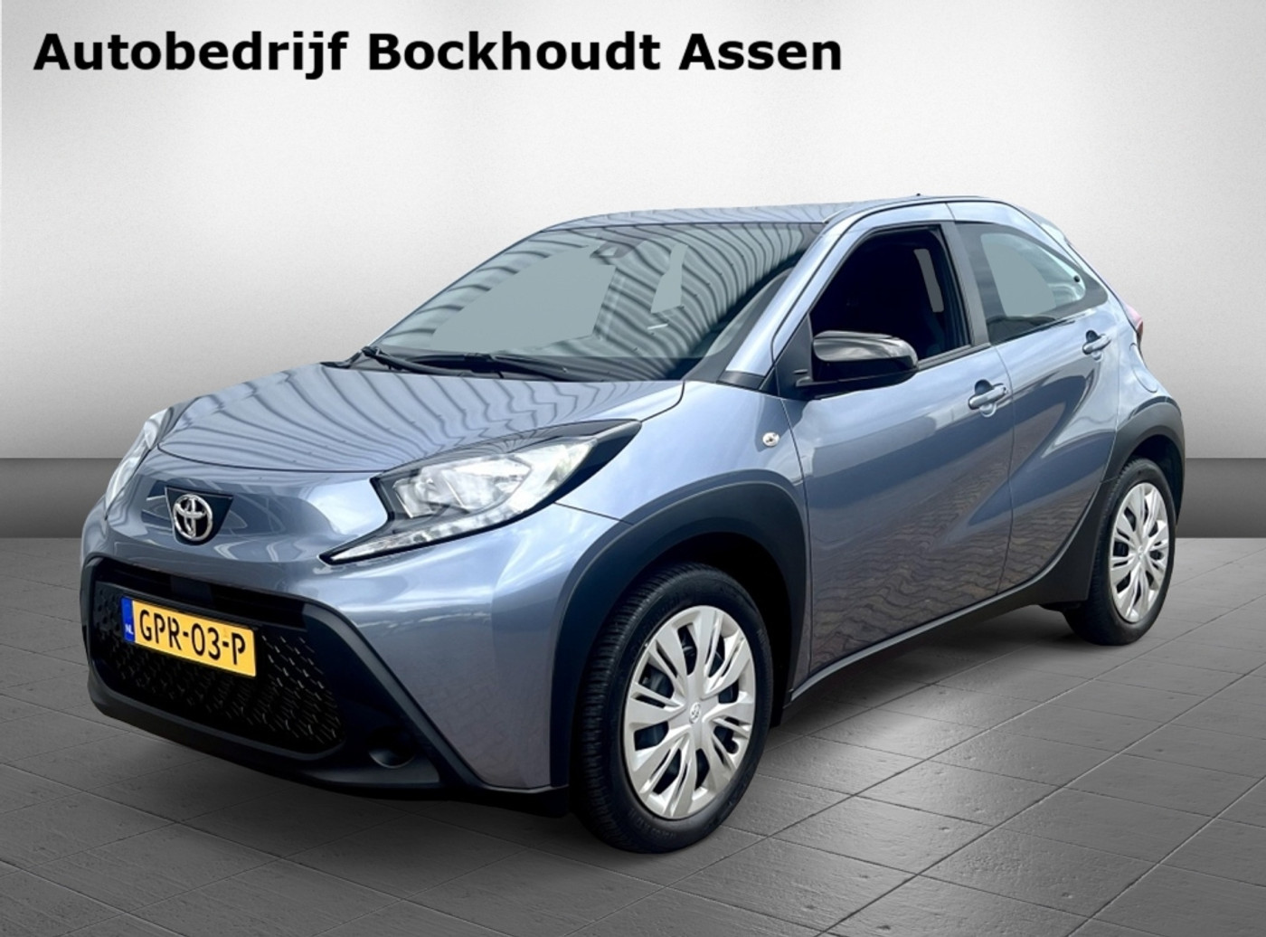 Toyota Toyota Aygo X 1.0 VVT-i MT Play  Apple Carplay | Camera | Cruise Control 2024 - voorkant