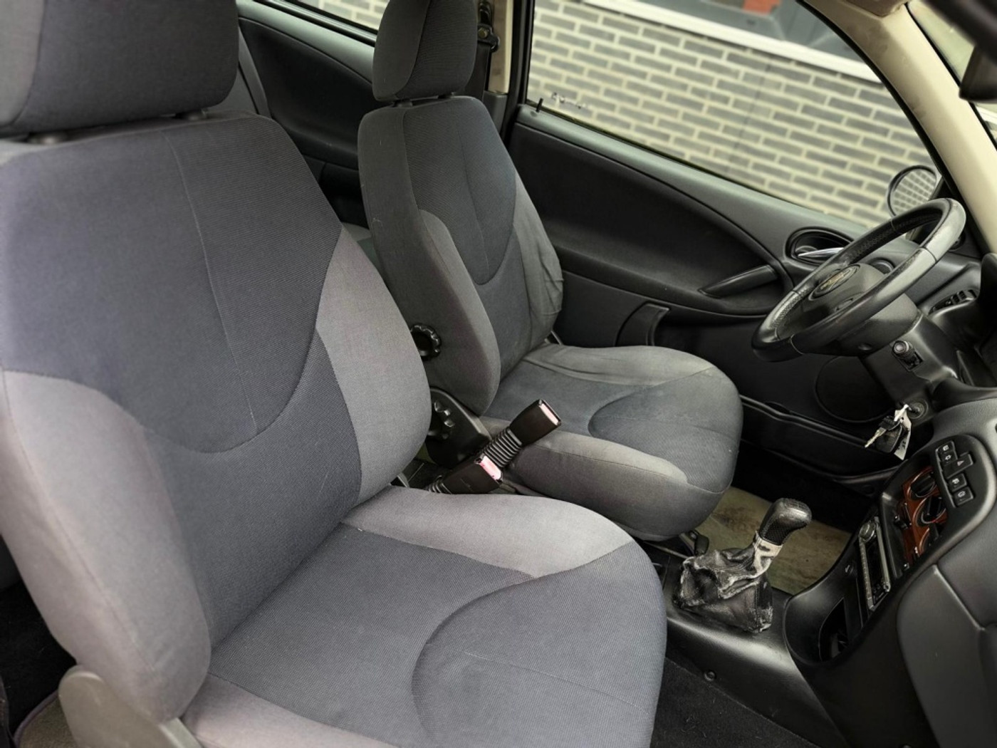 Foto van Rover Rover 25