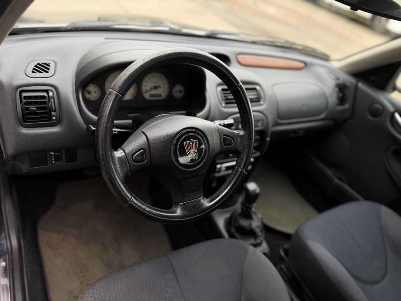 Foto van Rover Rover 25
