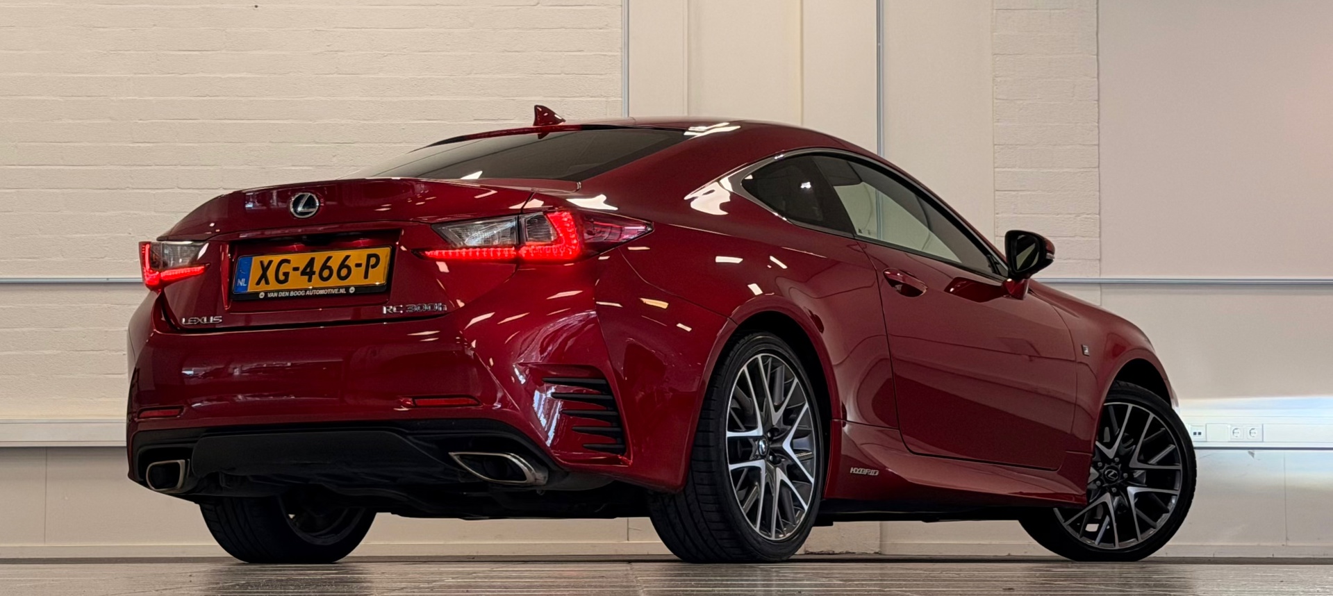 Foto van Lexus Lexus Rc300h