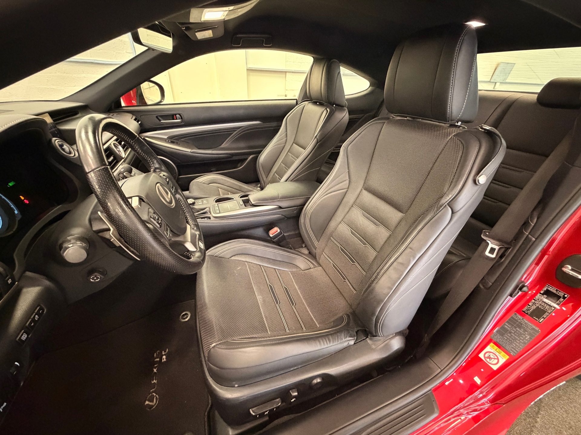 Foto van Lexus Lexus Rc300h