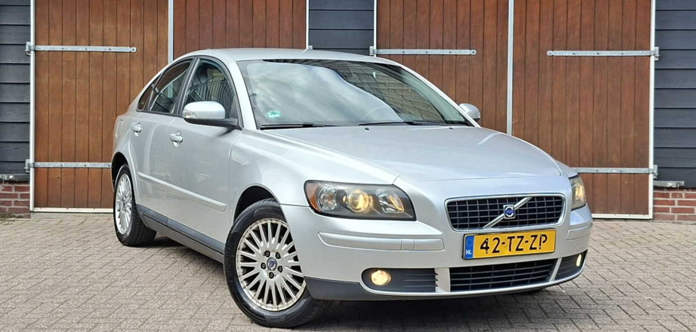 Volvo S40 1.8 Edition II Airco | Cruise control | NAP | 2007 - voorkant