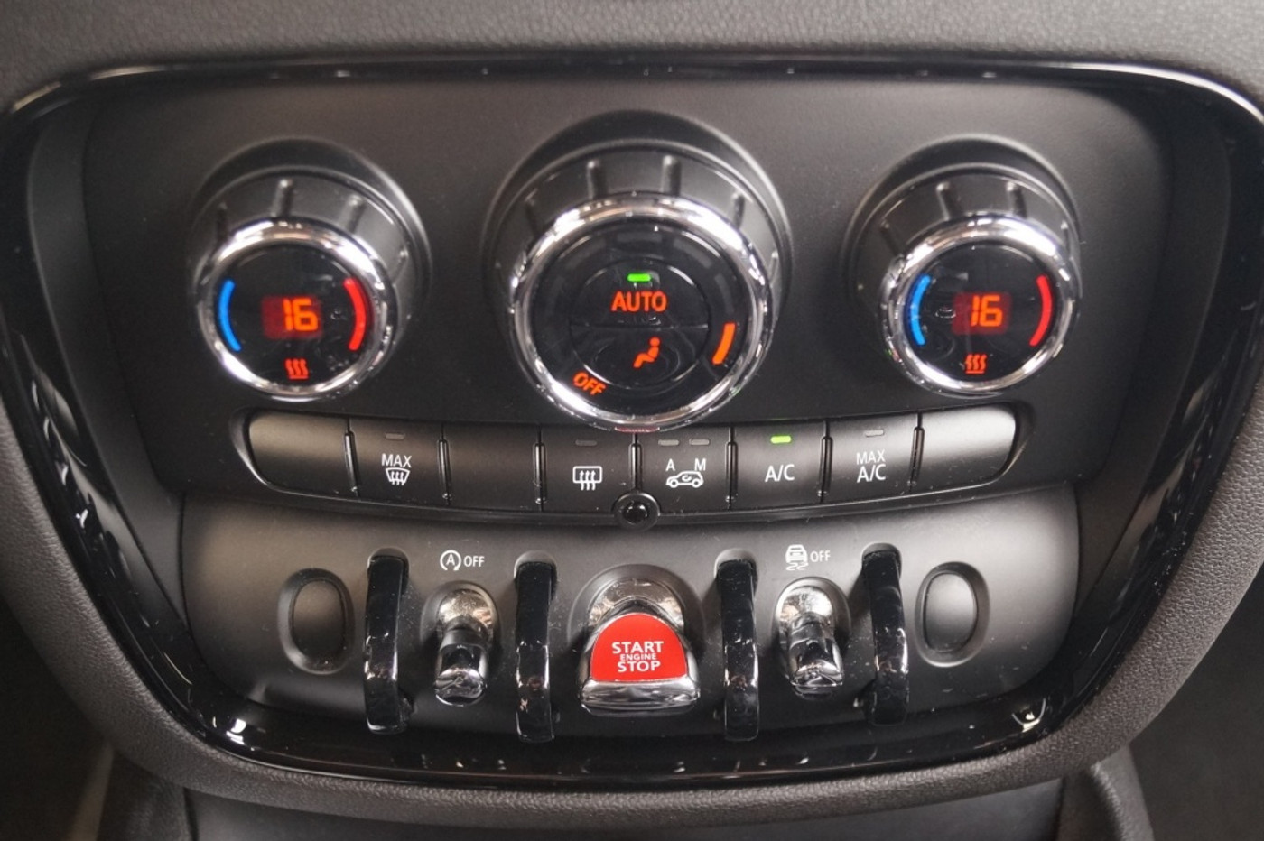 Foto van Mini Clubman Cooper
