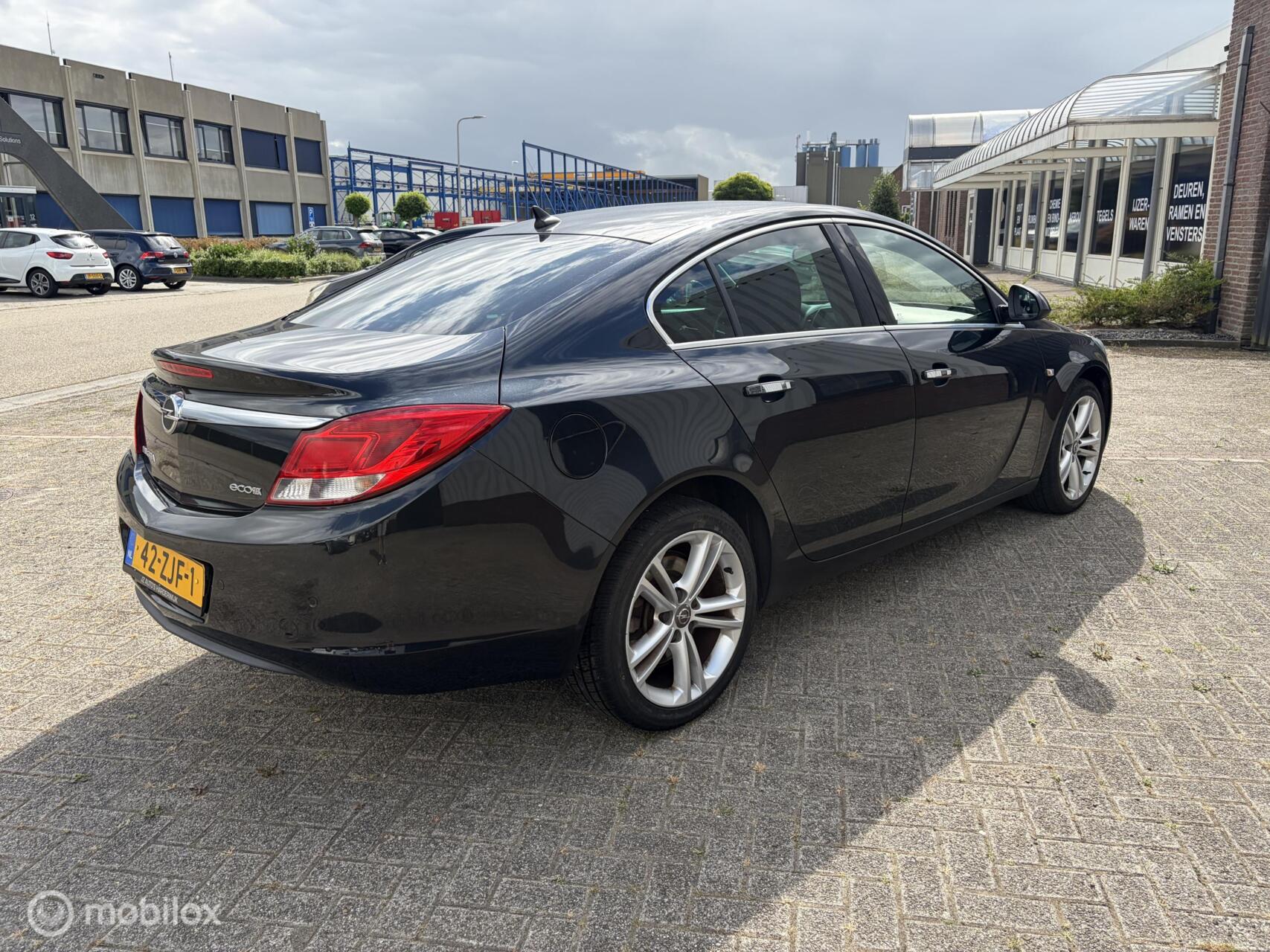 Foto van Opel Insignia Limousine NB