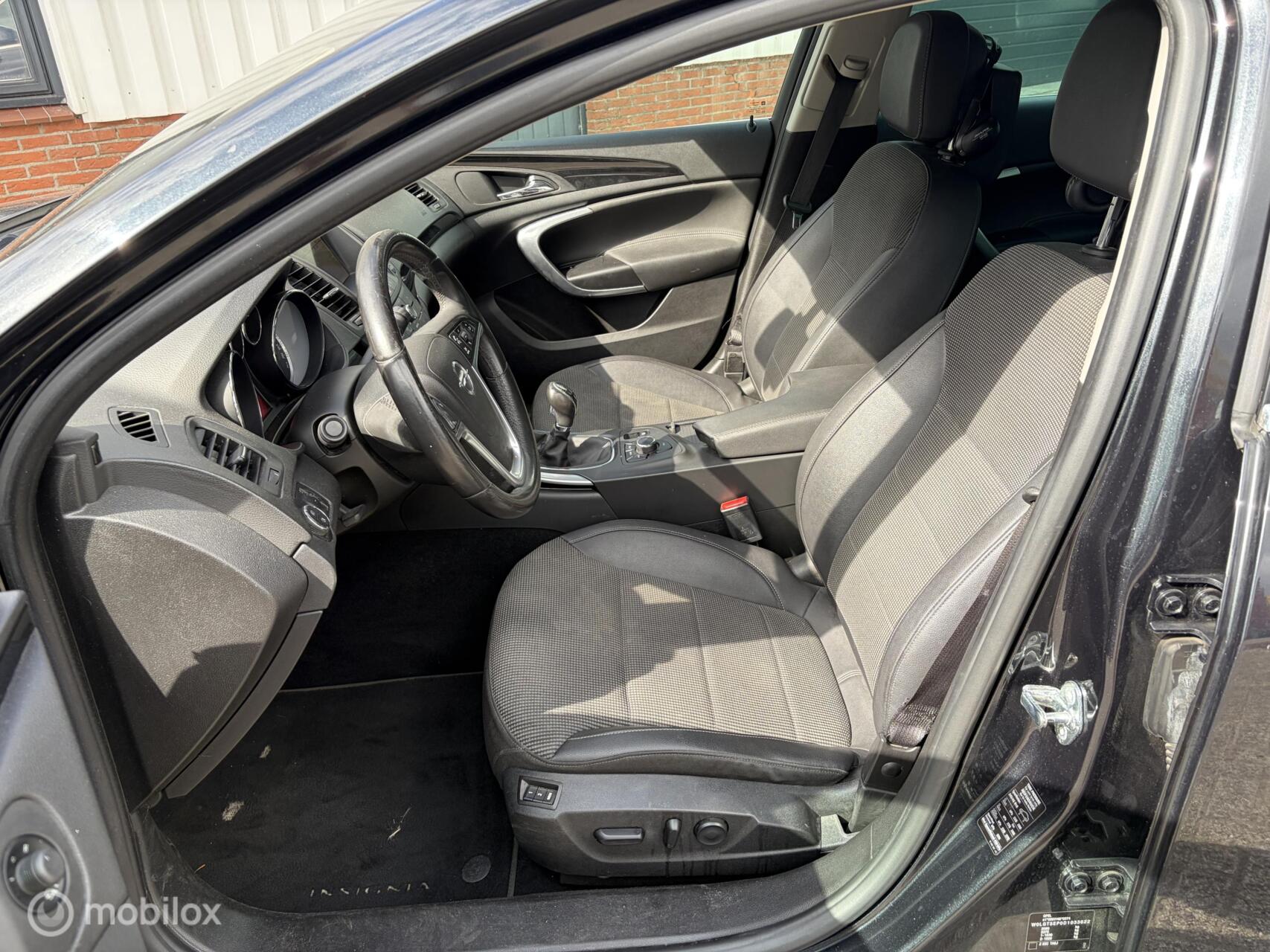 Foto van Opel Insignia Limousine NB