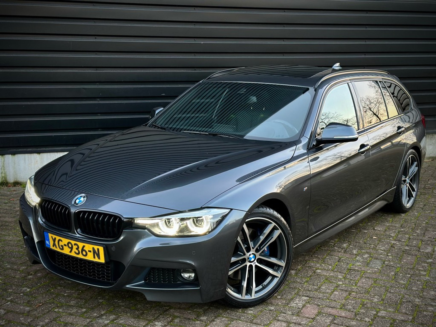 Foto van BMW 320i