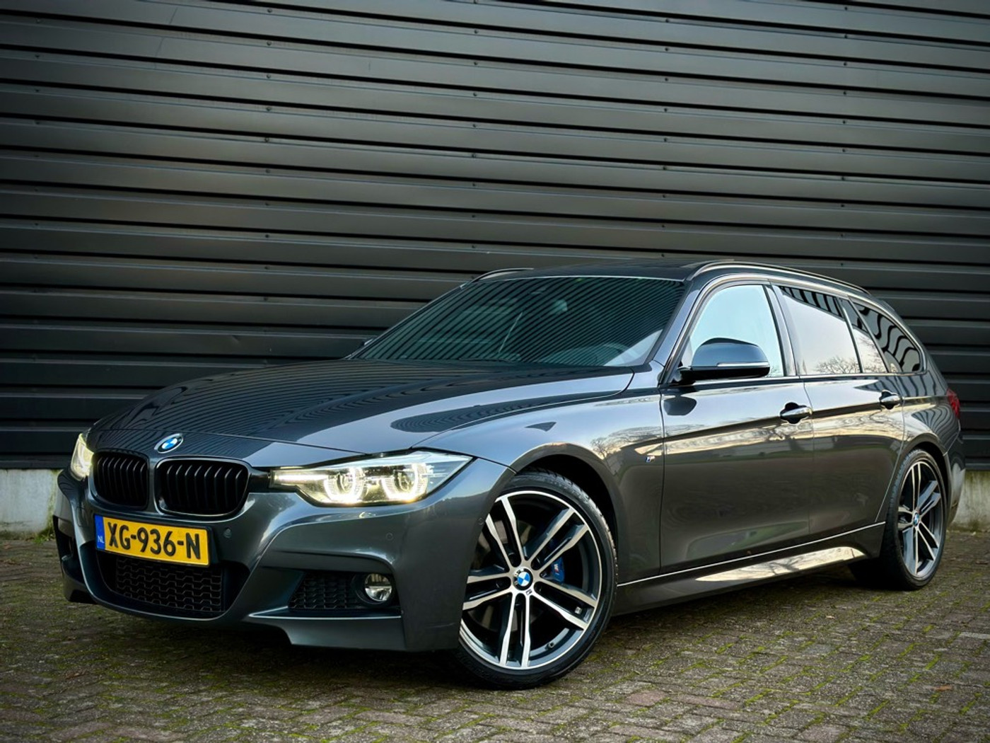 Foto van BMW 320i