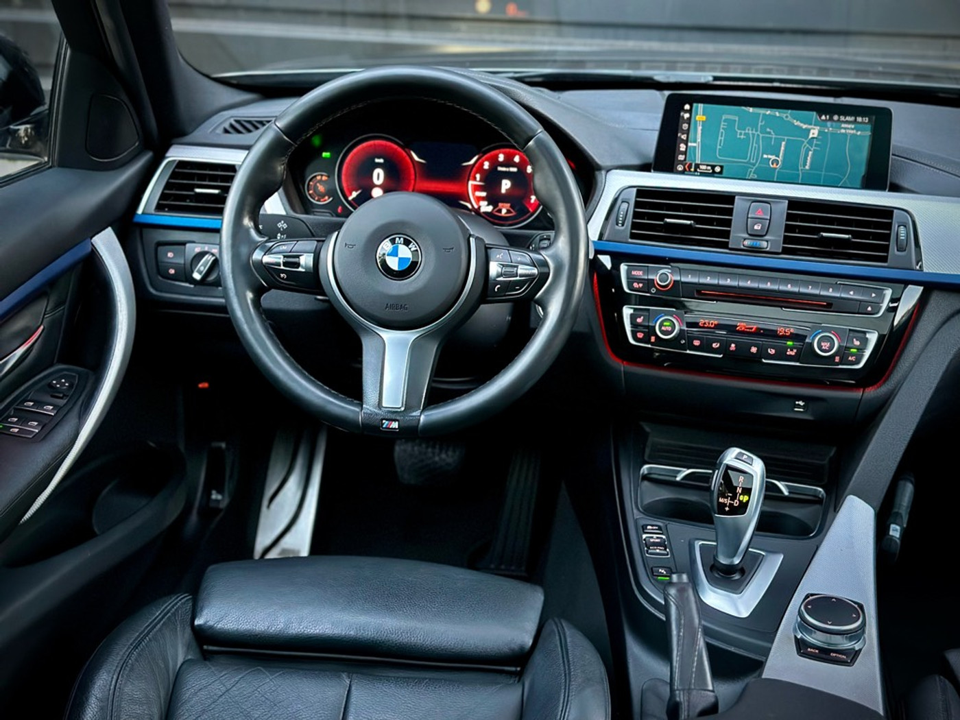 Foto van BMW 320i